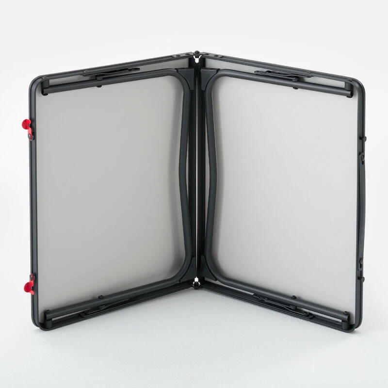 Quechua TABLE BASSE PLIANTE DE CAMPING - MH100 - GRISE 5 Quechua TABLE BASSE PLIANTE DE CAMPING - MH100 - GRISE – Image 5