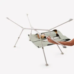 Quechua TABLE DE CAMPING COMPACTE 4/6 PERSONNES - PLATEAU BOIS - POCHE DE RANGEMENT 15 Quechua TABLE DE CAMPING COMPACTE 4/6 PERSONNES - PLATEAU BOIS - POCHE DE RANGEMENT -Camping En Plein Air table de camping compacte 46 personnes plateau bois poche de rangement 5